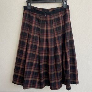 New York & Company Plaid Mid-Length Skirt w/ Zipper